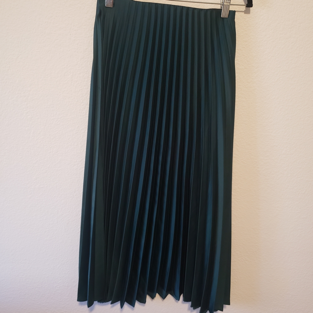 Zara Dark Teal A-Line Pleated Skirt